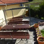 Tuender Szallo * Epleny