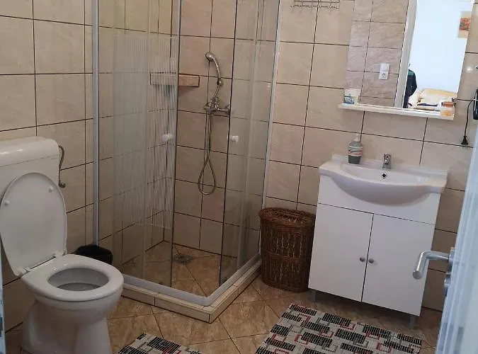 Tuender Szallo Apartament