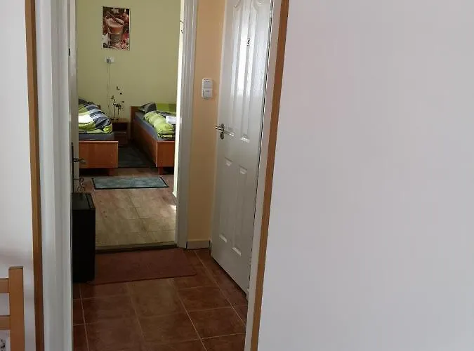 Apartament Tuender Szallo