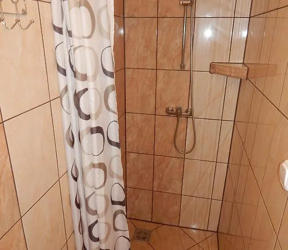 Apartament Tuender Szallo Eplény
