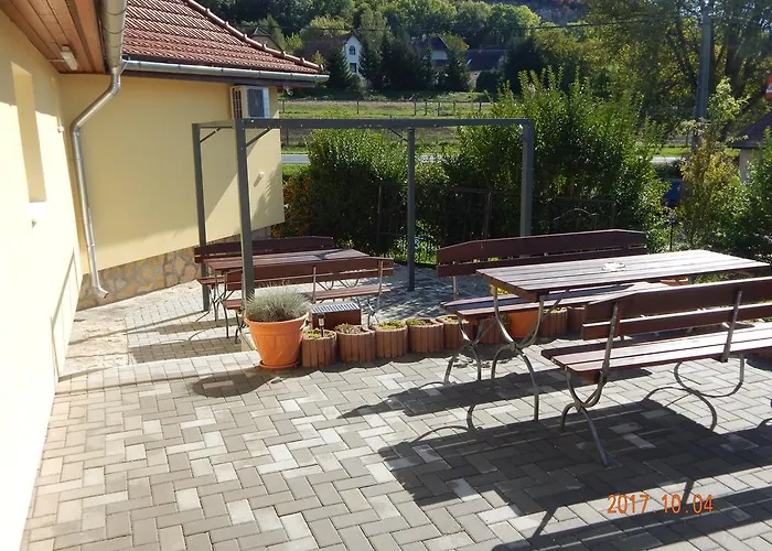 Tuender Szallo Lägenhet